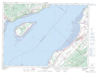 021M08 Ile Aux Coudres Canadian topographic map, 1:50,000 scale
