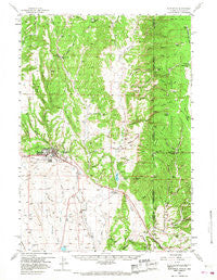 Newcastle Wyoming Historical topographic map, 1:62500 scale, 15 X 15 Minute, Year 1958