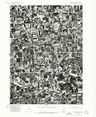 Decorah 4 NW Iowa Historical topographic map, 1:24000 scale, 7.5 X 7.5 Minute, Year 1975