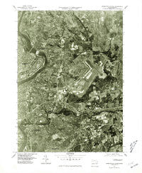 Springfield North Massachusetts Historical topographic map, 1:25000 scale, 7.5 X 7.5 Minute, Year 1975