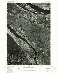 Portland Oregon Historical topographic map, 1:24000 scale, 7.5 X 7.5 Minute, Year 1975