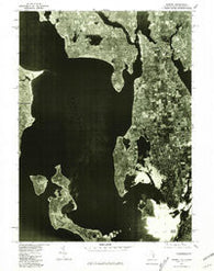 Bristol Rhode Island Historical topographic map, 1:25000 scale, 7.5 X 7.5 Minute, Year 1975